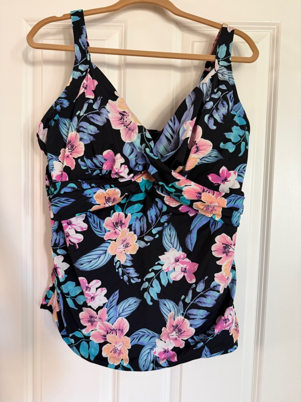 Lands' End Black Floral Tankini Top underwire with Pink & Teal Flowers 18W